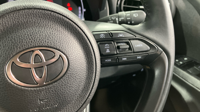 Toyota Yaris Cross 1.5 Hybrid Icon 5dr CVT Hybrid Estate